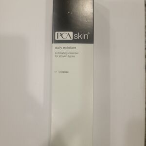 PCA Skin Daily Exfoliant Cleanser - Black and White